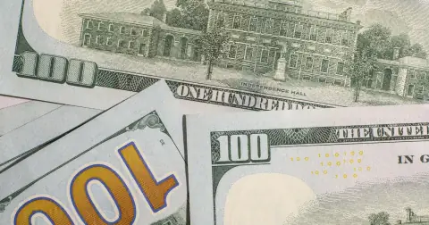 Mortgage Rates Below 6%: What Changes Now